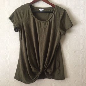 Hunter green tied tee